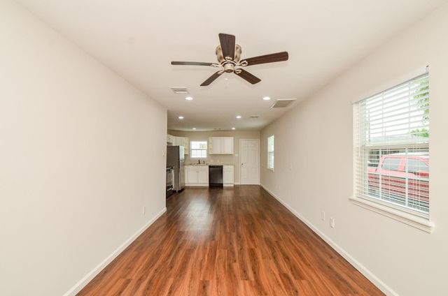 6425 Sidney Street, Houston, TX 77021