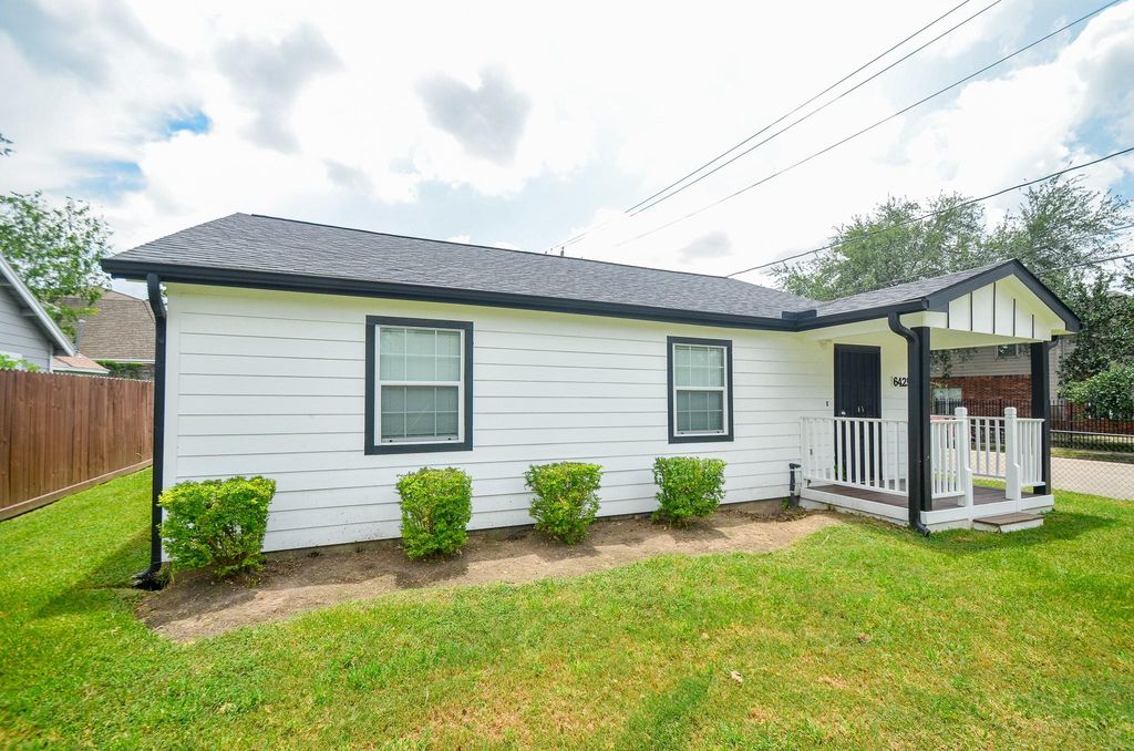 6425 Sidney Street, Houston, TX 77021