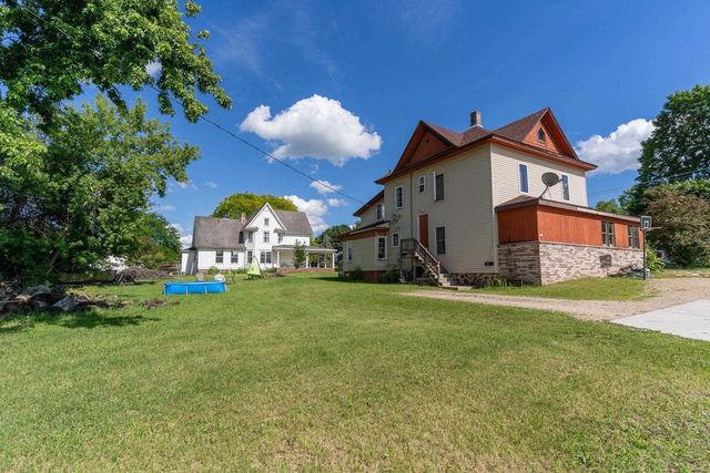 304 E 4TH STREET, Manawa, WI 54949