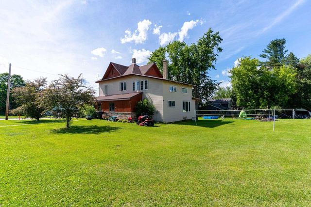 304 E 4TH STREET, Manawa, WI 54949