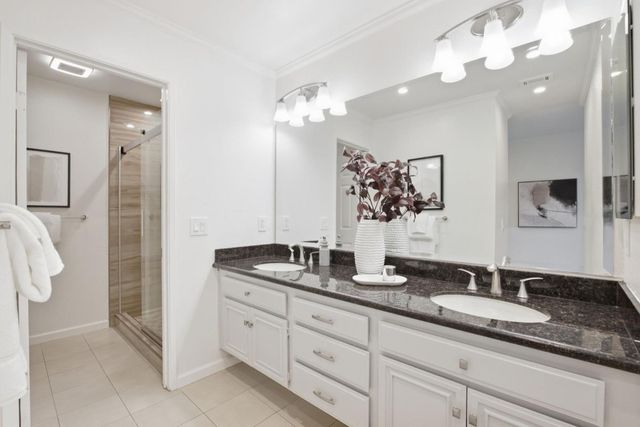 4 Meadowsweet Lane, San Carlos, CA 94070