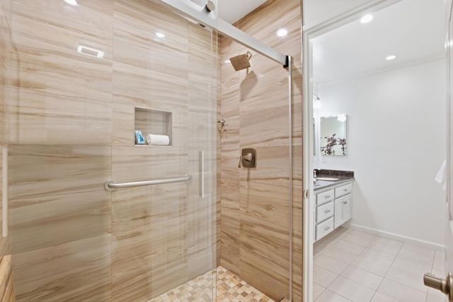 4 Meadowsweet Lane, San Carlos, CA 94070
