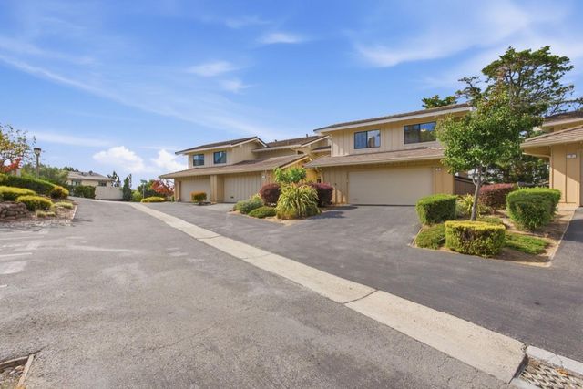 4 Meadowsweet Lane, San Carlos, CA 94070