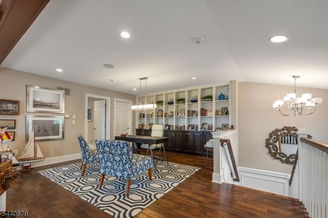 105 Van Cleef Dr, Readington Twp., NJ 08889