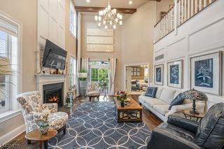 105 Van Cleef Dr, Readington Twp., NJ 08889