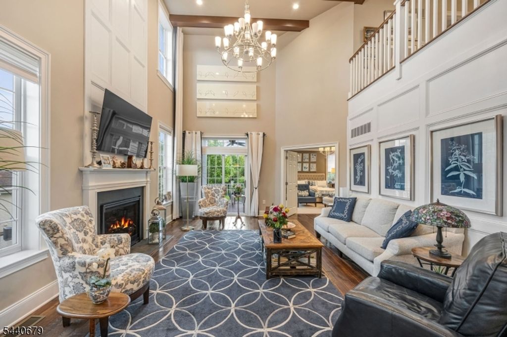 105 Van Cleef Dr, Readington Twp., NJ 08889
