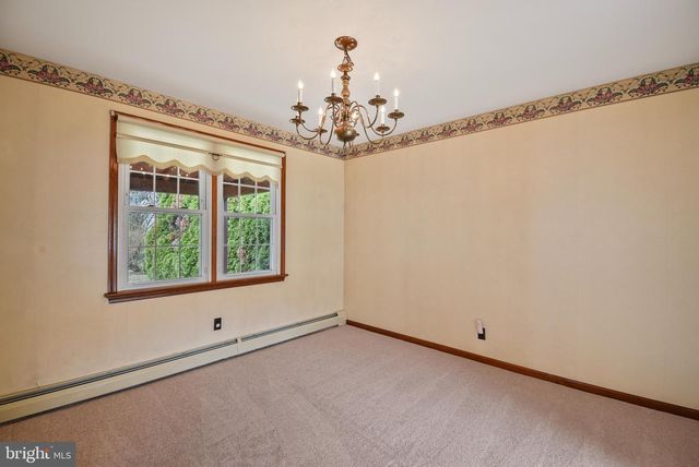 530 GRAND AVE, Havertown, PA 19083