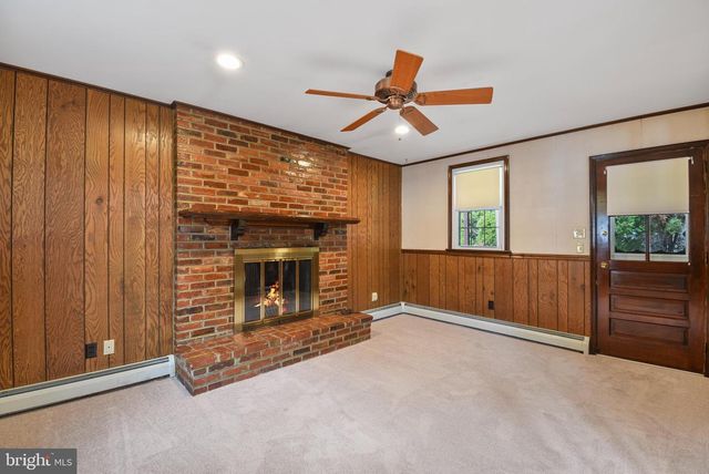 530 GRAND AVE, Havertown, PA 19083