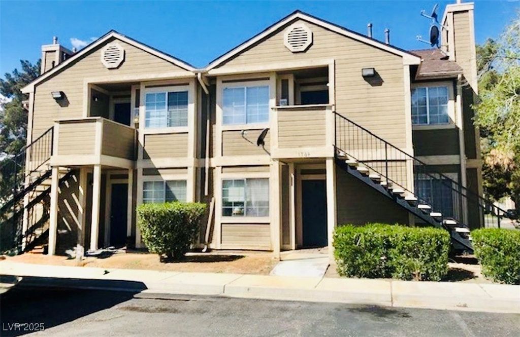 4671 Krissylouise Way, Las Vegas, NV 89121