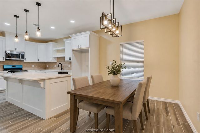 753 Bruin Trace, Bryan, TX 77803