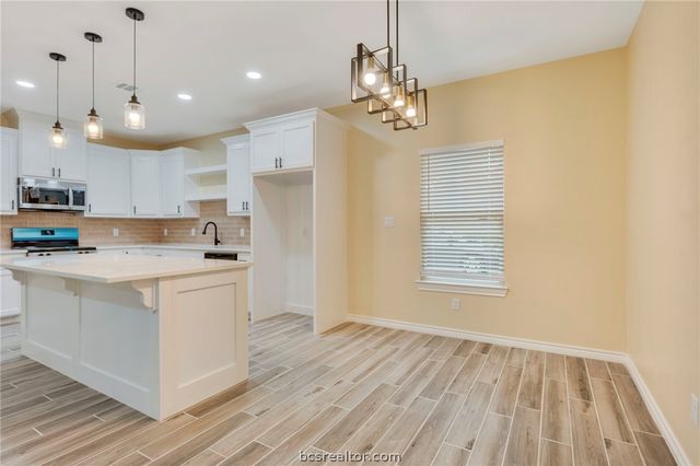 753 Bruin Trace, Bryan, TX 77803