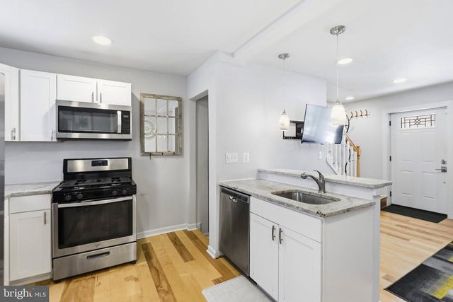 5520 BASS PL SE, Washington, DC 20019