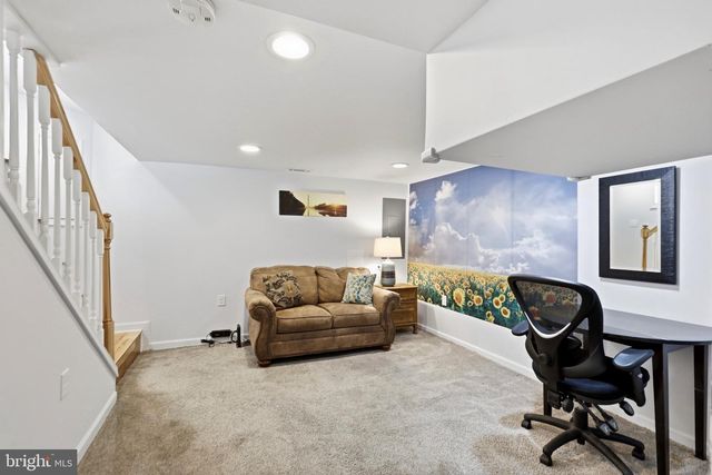 5520 BASS PL SE, Washington, DC 20019