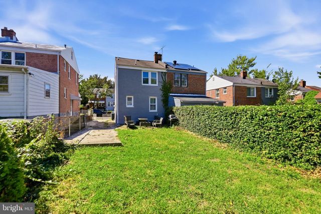 5520 BASS PL SE, Washington, DC 20019
