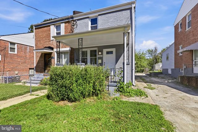 5520 BASS PL SE, Washington, DC 20019