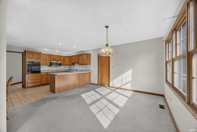 2700 E Crabapple Circle, Bloomington, IN 47401