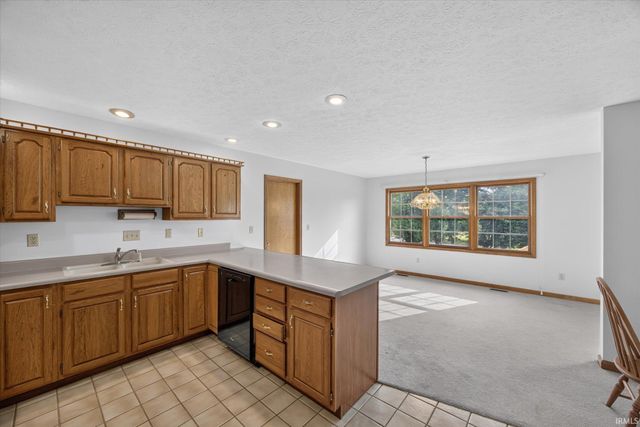 2700 E Crabapple Circle, Bloomington, IN 47401