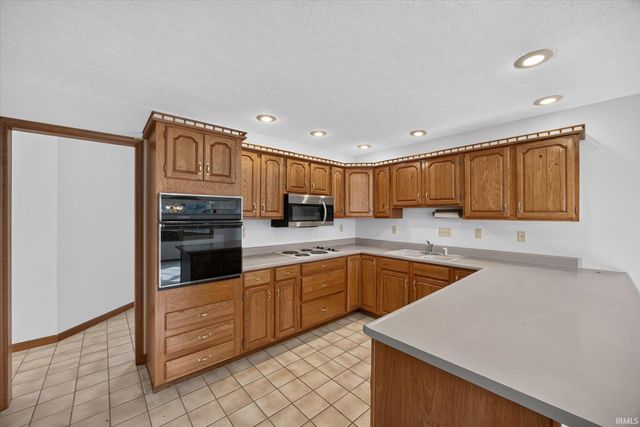 2700 E Crabapple Circle, Bloomington, IN 47401