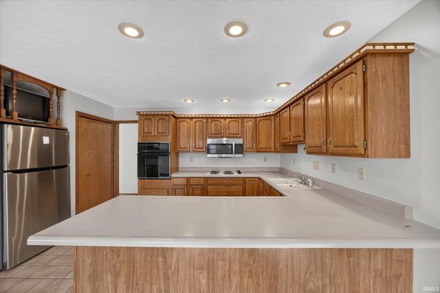 2700 E Crabapple Circle, Bloomington, IN 47401