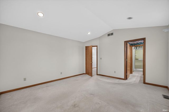 2700 E Crabapple Circle, Bloomington, IN 47401