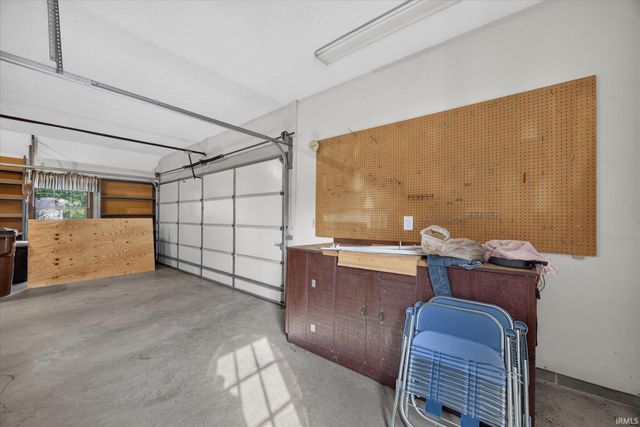 2700 E Crabapple Circle, Bloomington, IN 47401