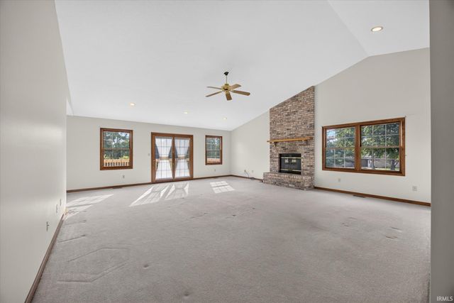 2700 E Crabapple Circle, Bloomington, IN 47401