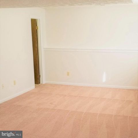 45530 STABLEMATES CT, Sterling, VA 20164