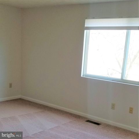 45530 STABLEMATES CT, Sterling, VA 20164
