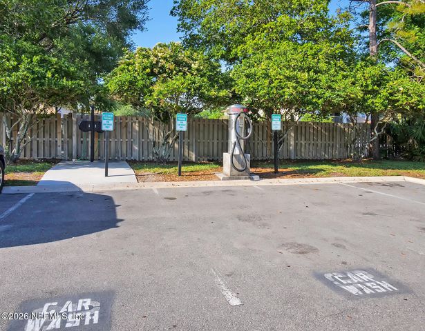 7701 TIMBERLIN PARK Boulevard 733, Jacksonville, FL 32256