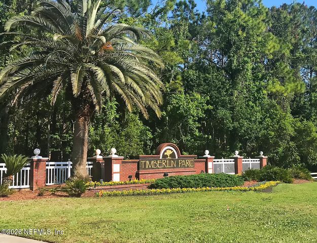 7701 TIMBERLIN PARK Boulevard 733, Jacksonville, FL 32256