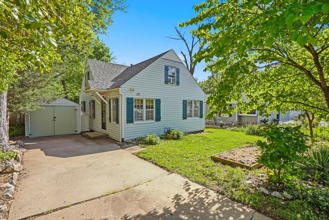 210 BENTON ST, Columbia, MO 65203