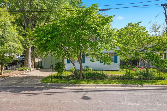 210 BENTON ST, Columbia, MO 65203