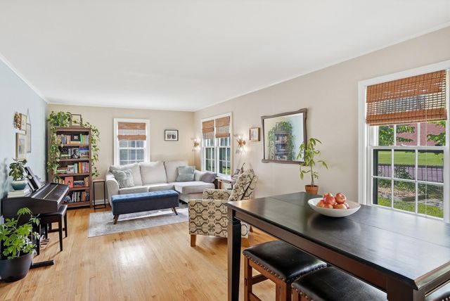 210 BENTON ST, Columbia, MO 65203