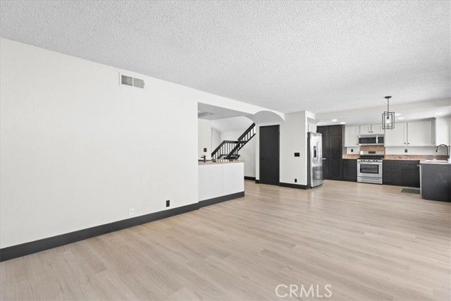 120 Sandpoint, Riverside, CA 92506