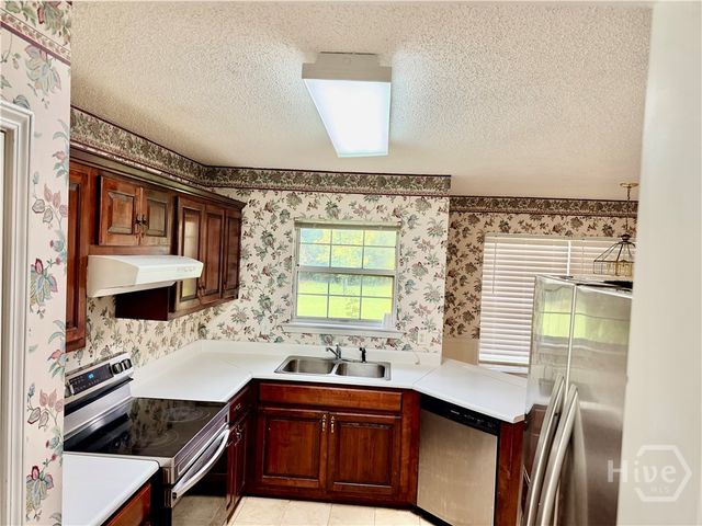 801 Hopeton Court, Hinesville, GA 31313