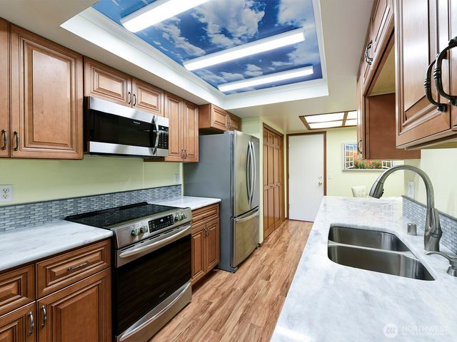 7713 Zircon Drive SW, Lakewood, WA 98498