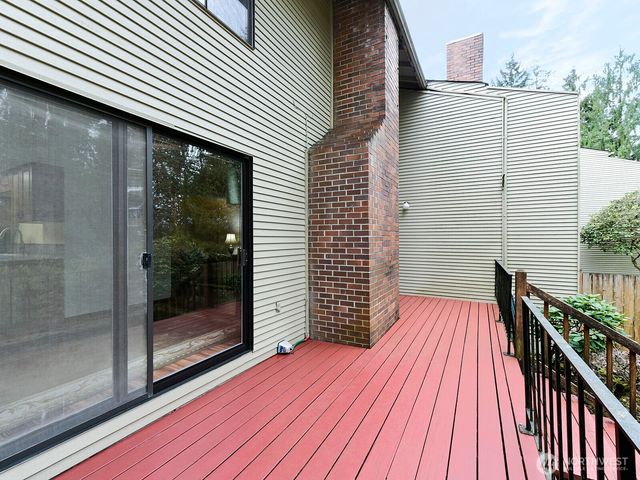 7713 Zircon Drive SW, Lakewood, WA 98498