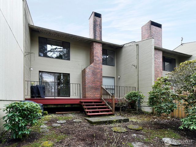 7713 Zircon Drive SW, Lakewood, WA 98498