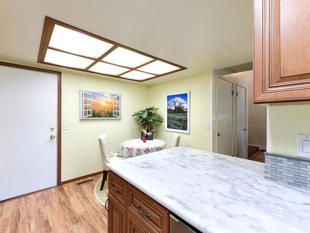 7713 Zircon Drive SW, Lakewood, WA 98498