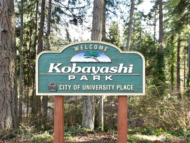 7713 Zircon Drive SW, Lakewood, WA 98498