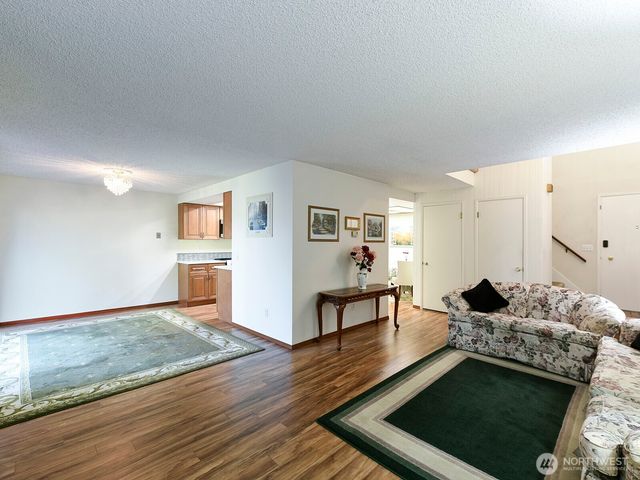 7713 Zircon Drive SW, Lakewood, WA 98498