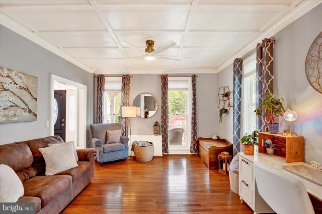512 MAIN ST, Delta, PA 17314