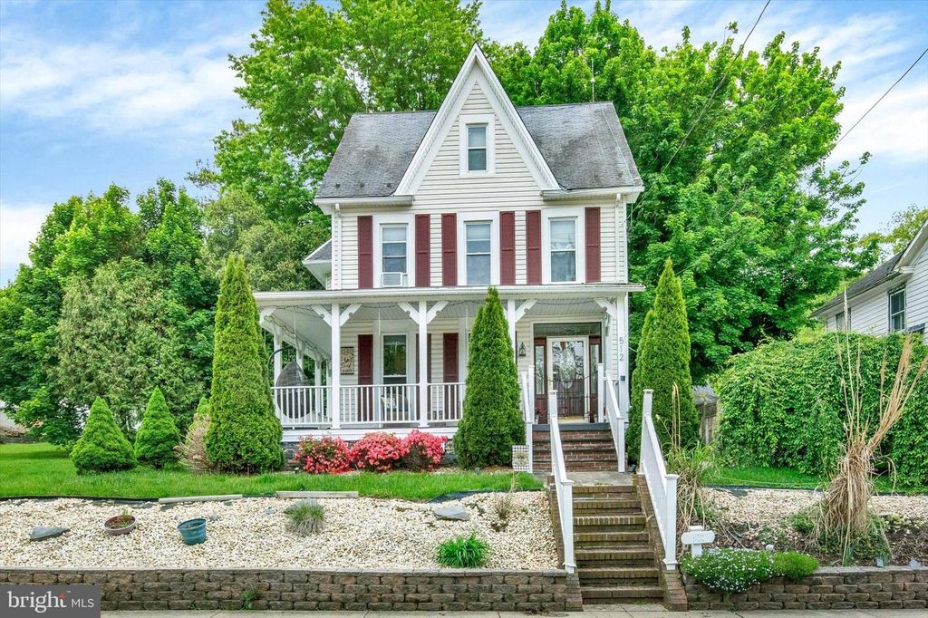 512 MAIN ST, Delta, PA 17314