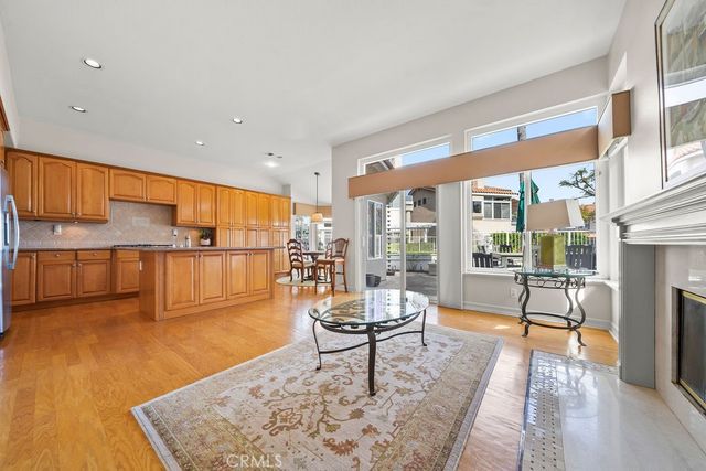 311 Long, Long Beach, CA 90803