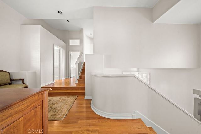 311 Long, Long Beach, CA 90803