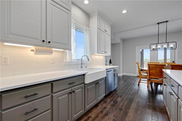 8311 Pickering Street, Lenexa, KS 66227