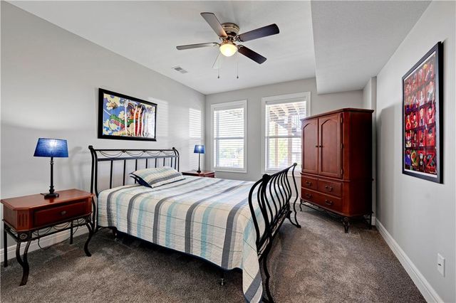 8311 Pickering Street, Lenexa, KS 66227