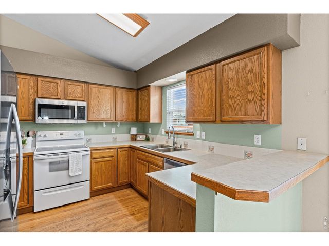 3102 49th Ave Ct, Greeley, CO 80634