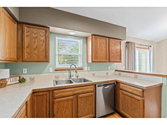 3102 49th Ave Ct, Greeley, CO 80634