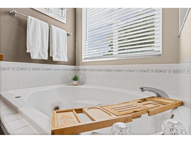 3102 49th Ave Ct, Greeley, CO 80634